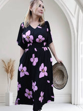 Load image into Gallery viewer, Chloe midi dress