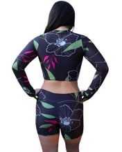 Load image into Gallery viewer, Napua long sleeve crop top