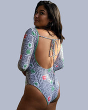 Load image into Gallery viewer, Kailani Tribal Hawaiian print reversible surf suit
