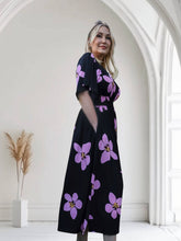 Load image into Gallery viewer, Chloe midi dress
