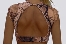 Load image into Gallery viewer, Nicole crop top snake
